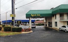 Royal Inn Columbia/Fort Jackson